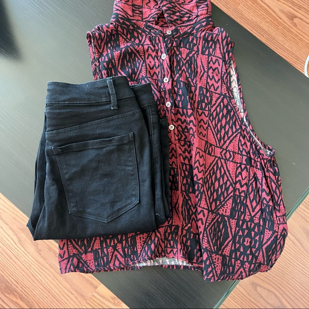 Forever21 high rise size 29 black jeans with and black top